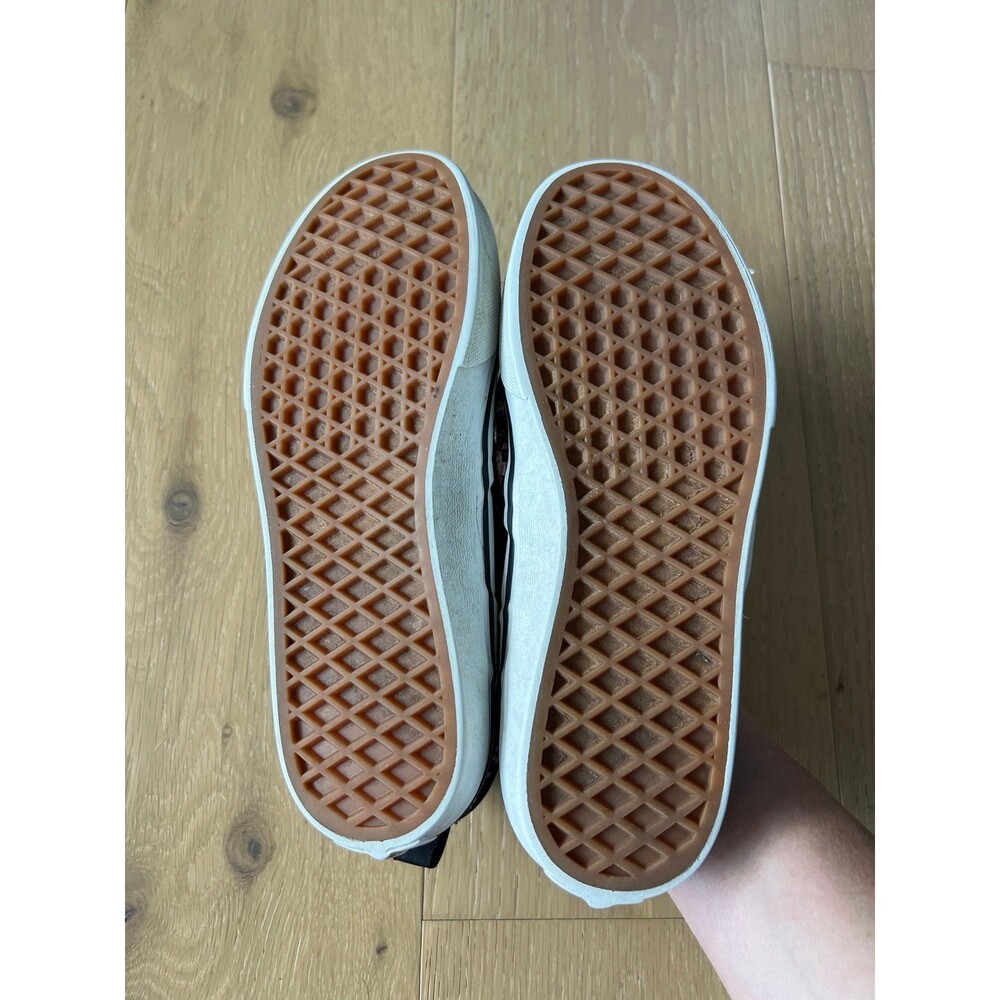 Vans Black Floral Slip-On Sneakers - Picture 7 of 8